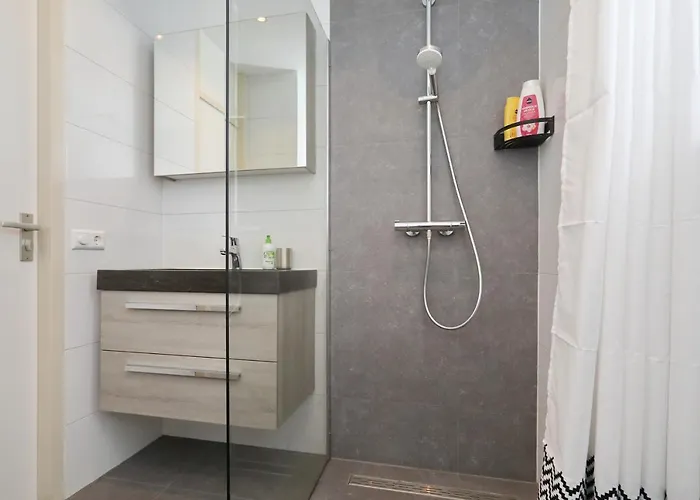 Paleisje * Нордвейк-ан-Зее